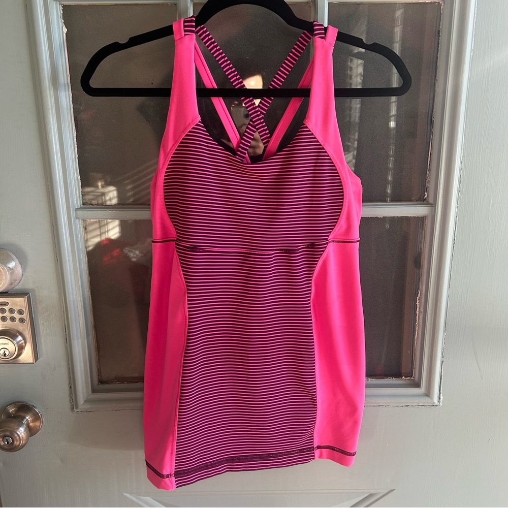 Lululemon Energy Tank Top in Hyper Stripe Raspberry Glo Light Pink Plum Yoga 8